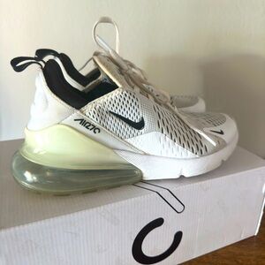 Nike AirMax 270 white